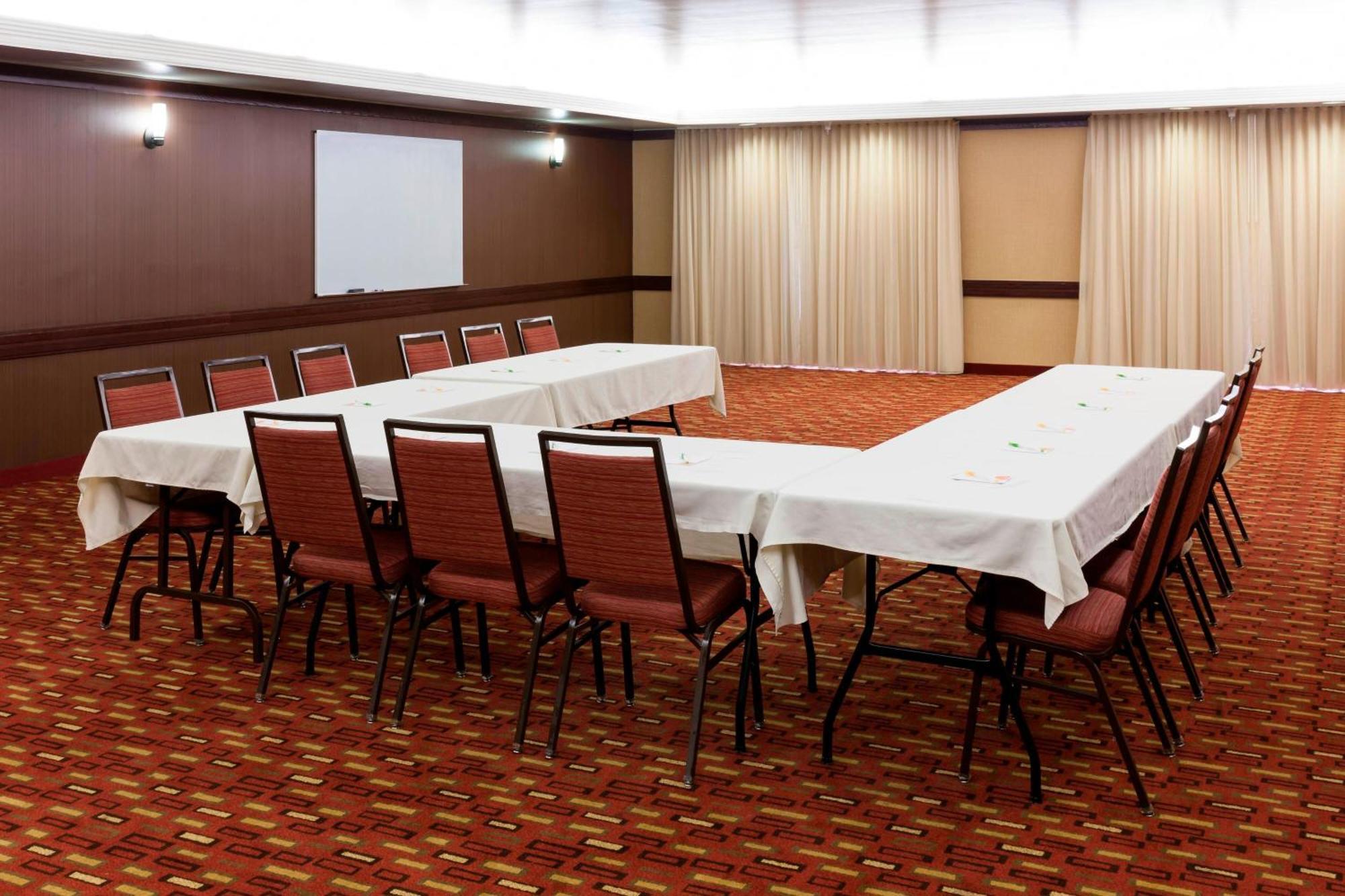 Courtyard By Marriott Wichita East Hotel Luaran gambar