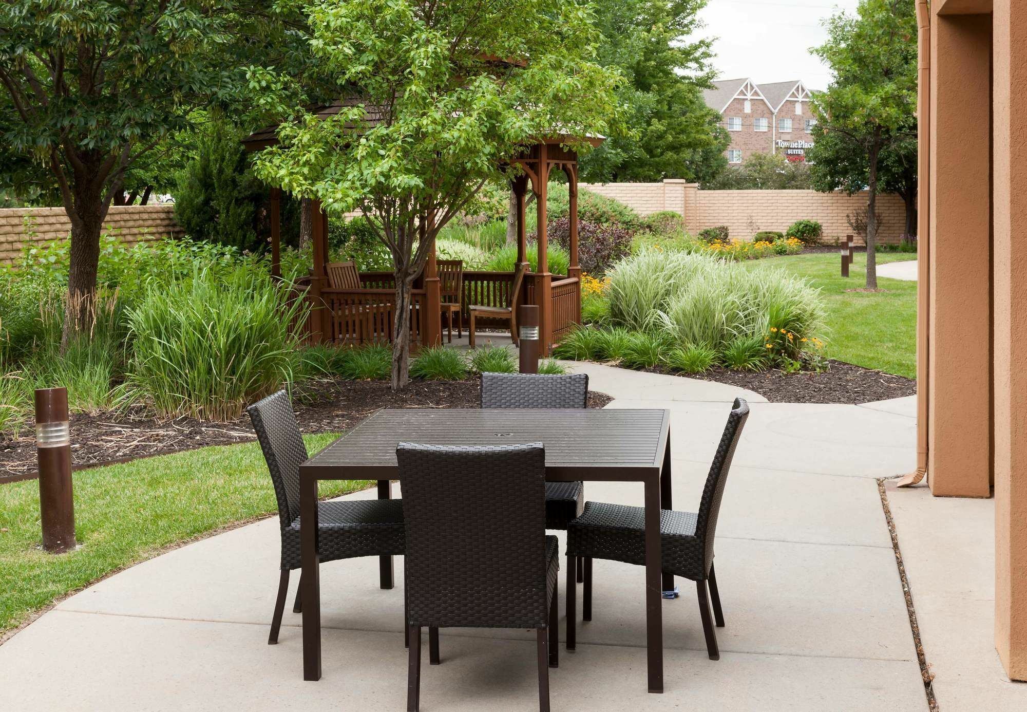 Courtyard By Marriott Wichita East Hotel Luaran gambar
