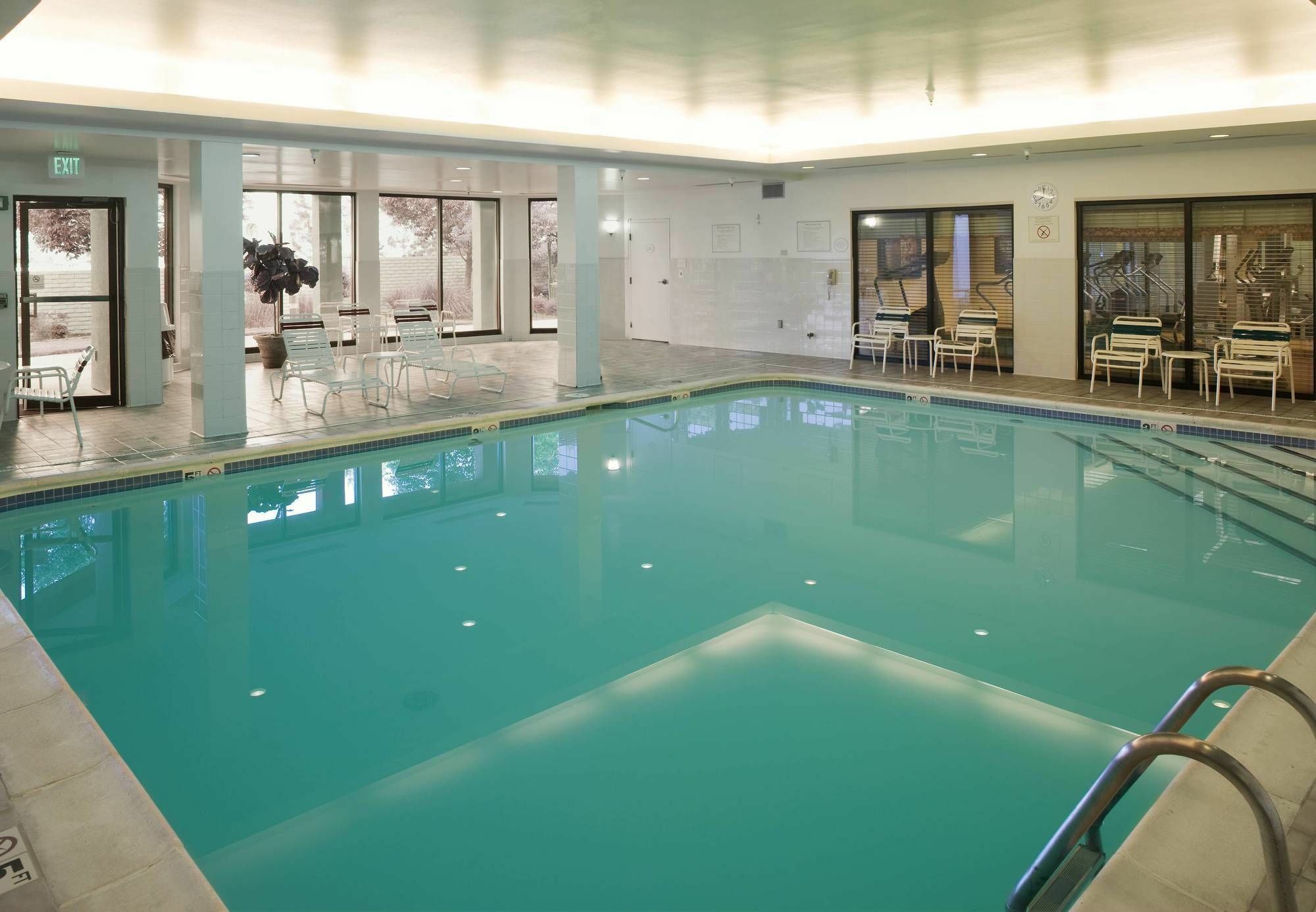 Courtyard By Marriott Wichita East Hotel Luaran gambar
